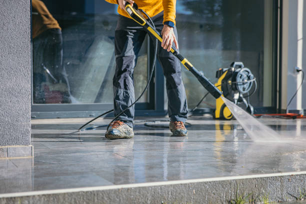 Why Choose Our Certified Pressure Washing Experts for Your Project Needs in Manhattan, NY?